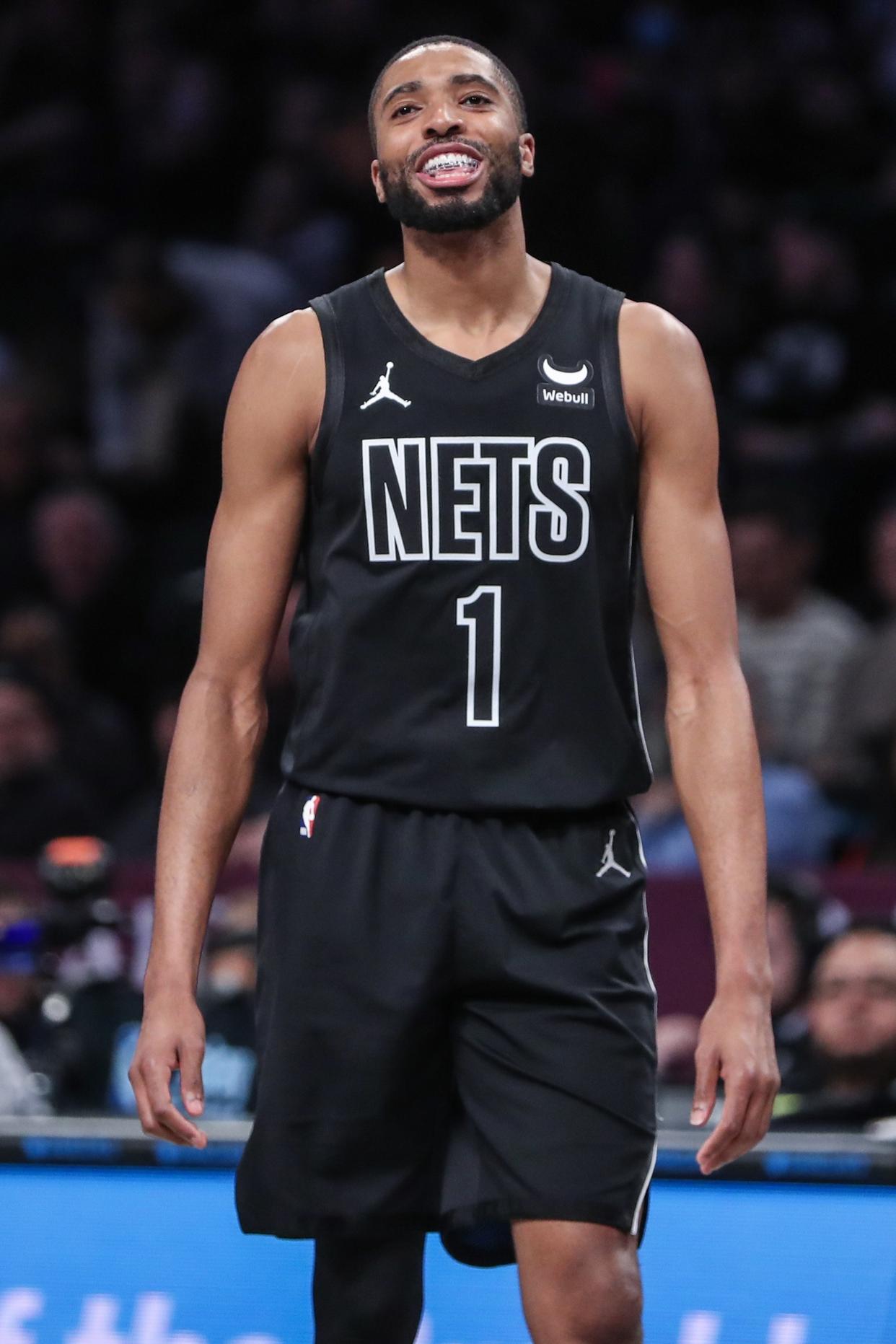  重要助攻首场状态出色，瑞士队观众沸腾！，詹姆斯重返赛场赢得满堂喝彩-爱游戏移动官网