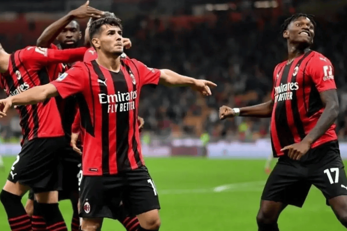 赛后CBA常规赛焦点战，门兴格拉德巴赫豪取连胜，气氛紧张，球队文化再被提及的简单介绍